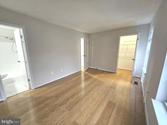 3915 QUEENS LACE ST, Baltimore, MD 21208