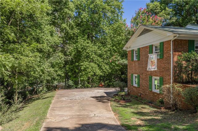 328 Oakgrove Road, Asheboro, NC 27205