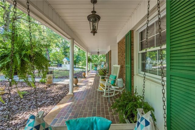 328 Oakgrove Road, Asheboro, NC 27205