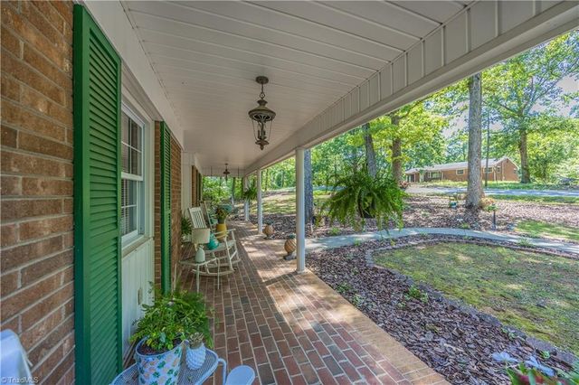 328 Oakgrove Road, Asheboro, NC 27205