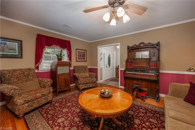 328 Oakgrove Road, Asheboro, NC 27205