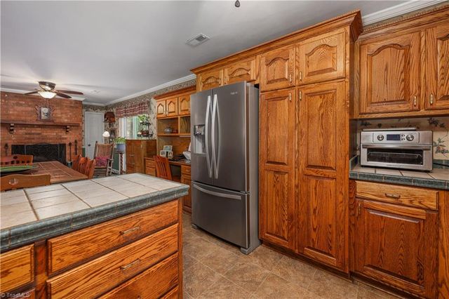 328 Oakgrove Road, Asheboro, NC 27205