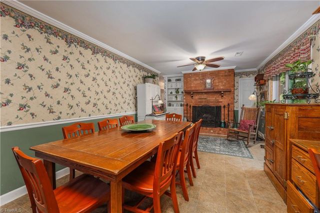 328 Oakgrove Road, Asheboro, NC 27205