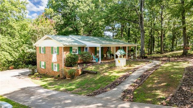 328 Oakgrove Road, Asheboro, NC 27205