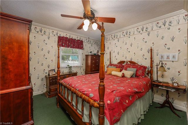 328 Oakgrove Road, Asheboro, NC 27205