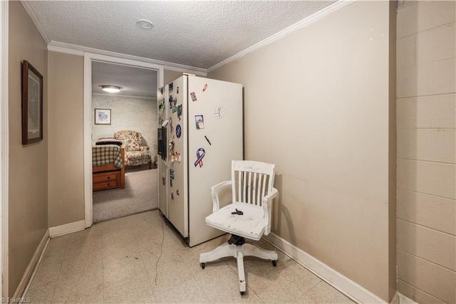328 Oakgrove Road, Asheboro, NC 27205