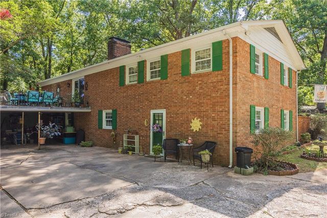 328 Oakgrove Road, Asheboro, NC 27205