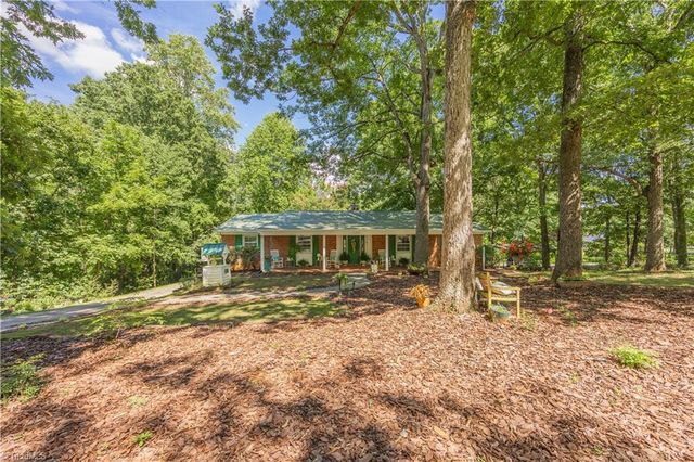 328 Oakgrove Road, Asheboro, NC 27205