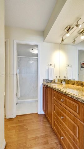 5 Island Ave 8B, Miami Beach, FL 33139