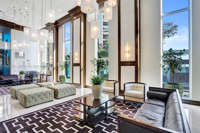 5 Island Ave 8B, Miami Beach, FL 33139