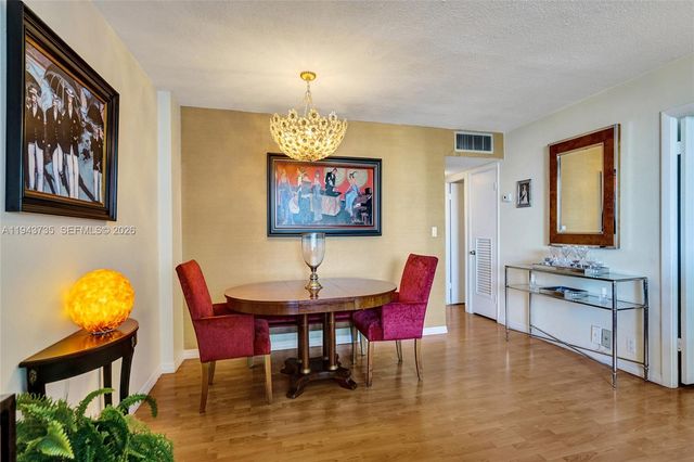 5 Island Ave 8B, Miami Beach, FL 33139