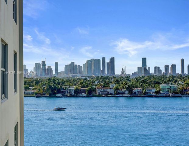 5 Island Ave 8B, Miami Beach, FL 33139