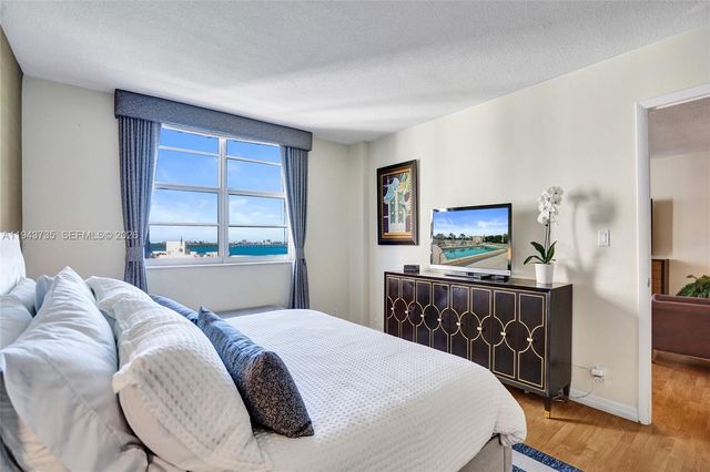 5 Island Ave 8B, Miami Beach, FL 33139