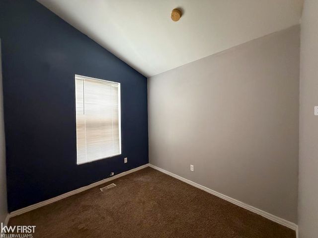 1329 E Decamp Street, Burton, MI 48529