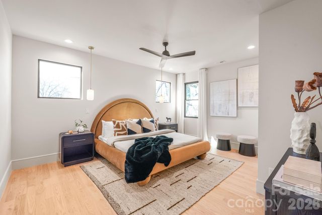 1637 Umstead Street, Charlotte, NC 28205