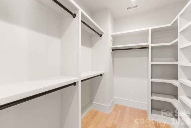 1637 Umstead Street, Charlotte, NC 28205