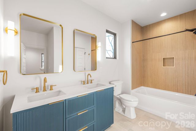 1637 Umstead Street, Charlotte, NC 28205