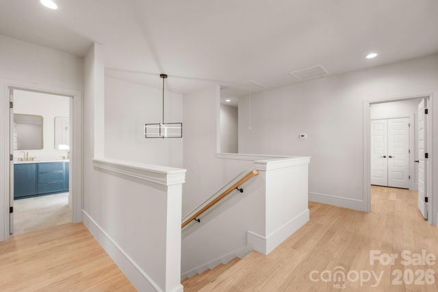 1637 Umstead Street, Charlotte, NC 28205