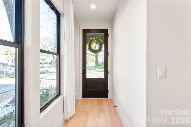 1637 Umstead Street, Charlotte, NC 28205