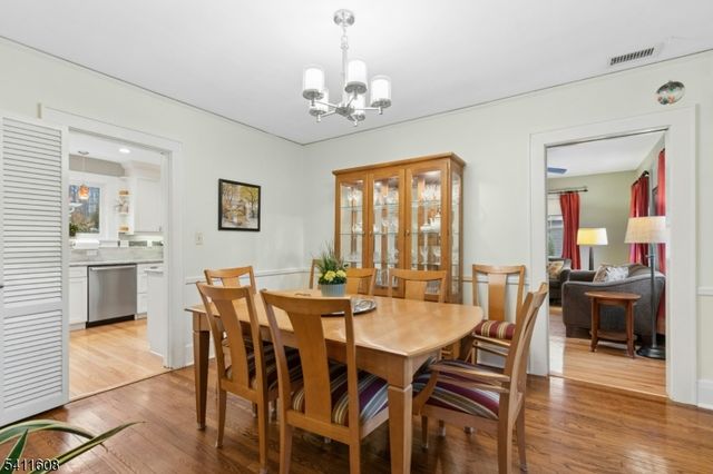 606 Dorian Rd, Westfield Town, NJ 07090