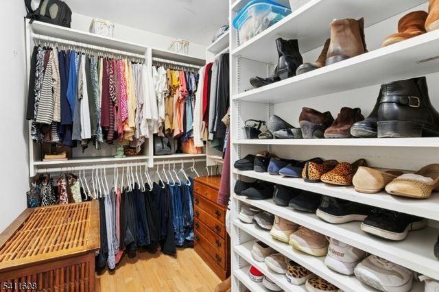 606 Dorian Rd, Westfield Town, NJ 07090