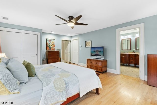 606 Dorian Rd, Westfield Town, NJ 07090