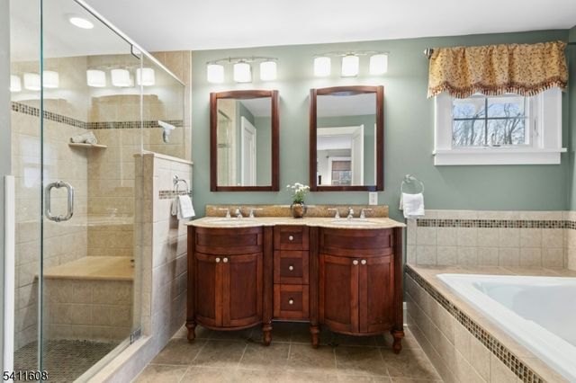 606 Dorian Rd, Westfield Town, NJ 07090