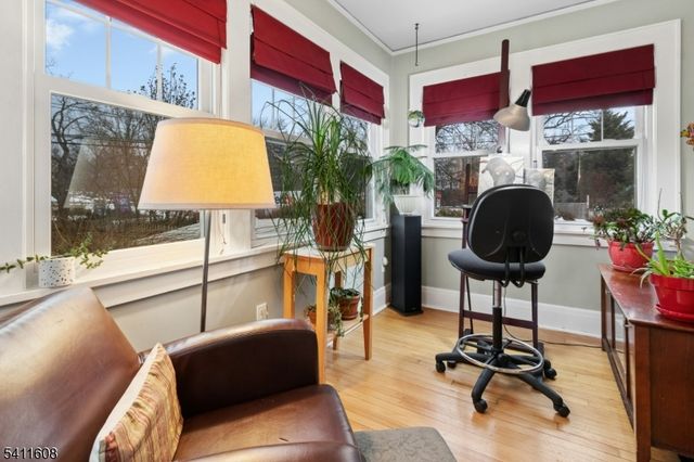 606 Dorian Rd, Westfield Town, NJ 07090