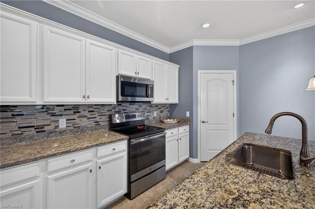 11580 Shady Blossom DR, Fort Myers, FL 33913