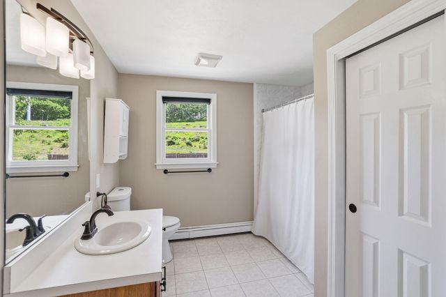 10 Marthas Way, Centerville, MA 02632