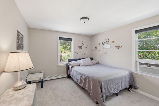 10 Marthas Way, Centerville, MA 02632