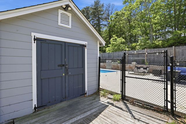 10 Marthas Way, Centerville, MA 02632