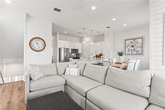 142 Sabal Lane, Port Aransas, TX 78373