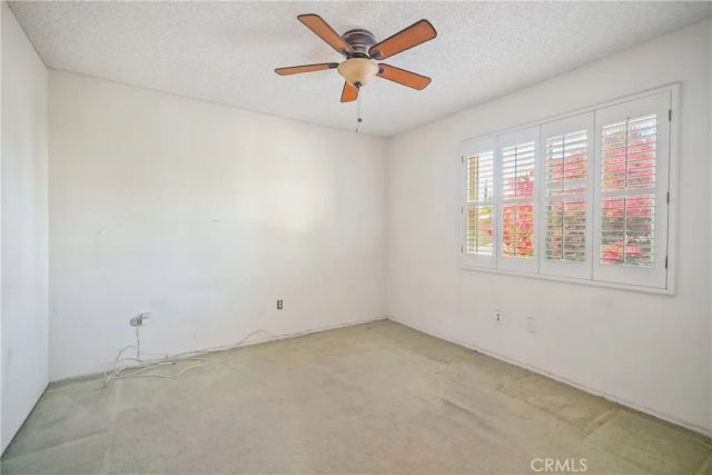20259 Ingomar Street, Winnetka, CA 91306