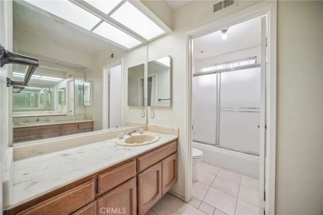 20259 Ingomar Street, Winnetka, CA 91306