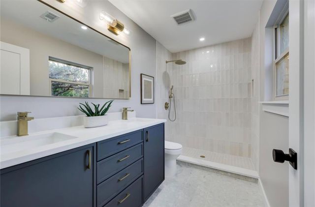 2504 Deerfoot TRL, Austin, TX 78704