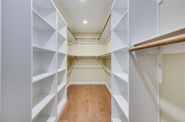 2504 Deerfoot TRL, Austin, TX 78704