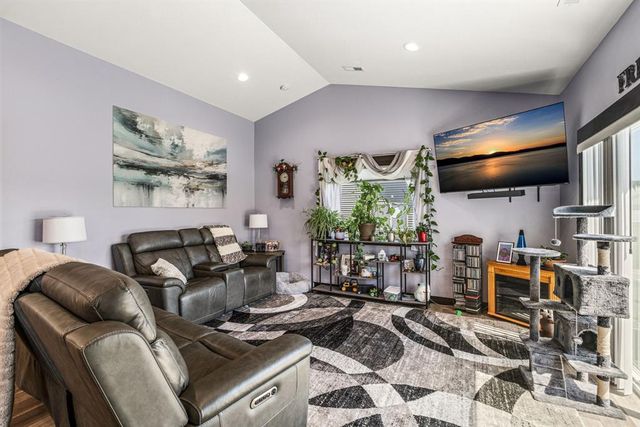 3403 Iris Drive, Eau Claire, WI 54703