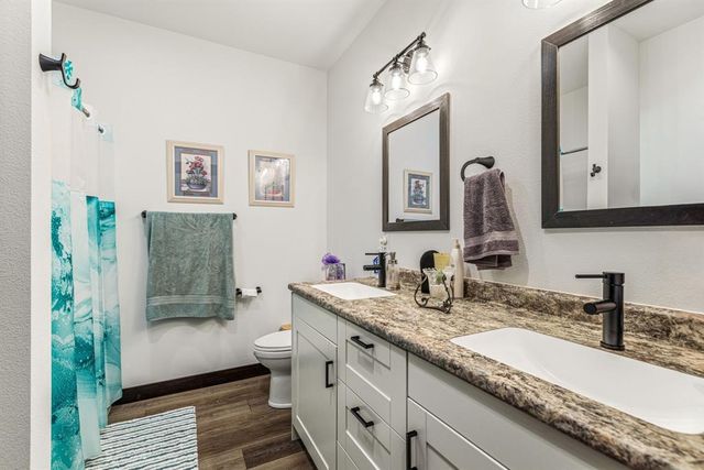 3403 Iris Drive, Eau Claire, WI 54703