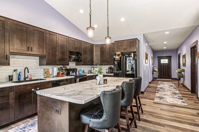 3403 Iris Drive, Eau Claire, WI 54703