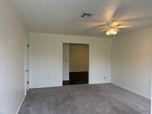 10030 E 28TH Street, Tulsa, OK 74112