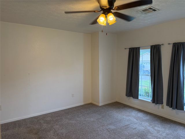 10030 E 28TH Street, Tulsa, OK 74112