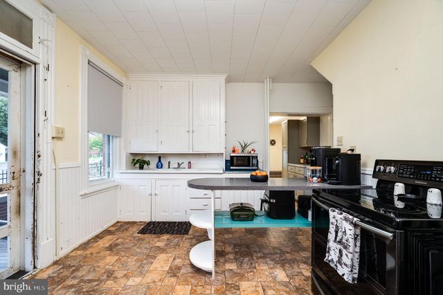 63 S WHITEOAK ST, Kutztown, PA 19530