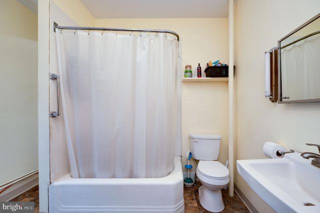 63 S WHITEOAK ST, Kutztown, PA 19530