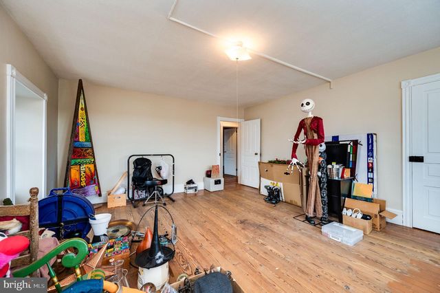 63 S WHITEOAK ST, Kutztown, PA 19530
