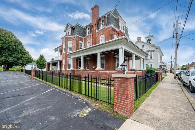 63 S WHITEOAK ST, Kutztown, PA 19530
