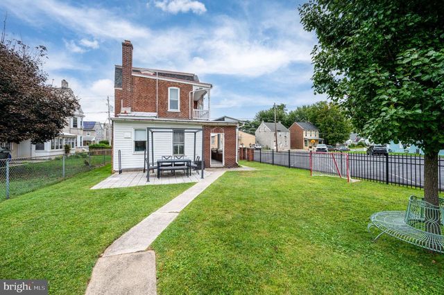 63 S WHITEOAK ST, Kutztown, PA 19530