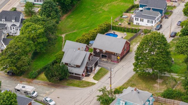 117 Spring St, Hull, MA 02045