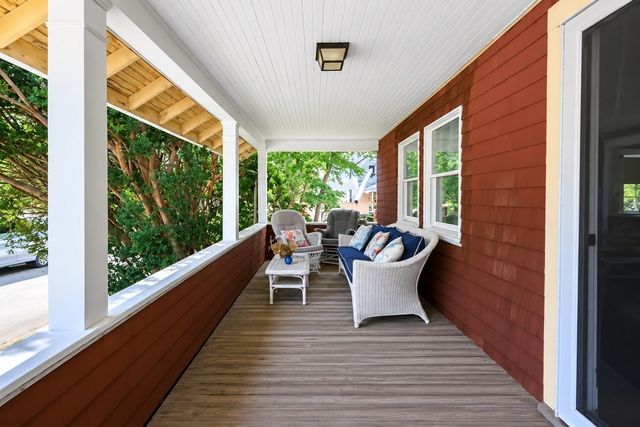 117 Spring St, Hull, MA 02045