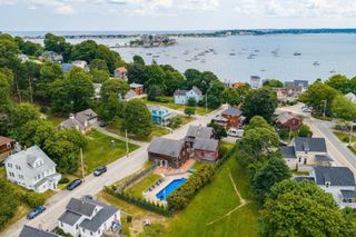 117 Spring St, Hull, MA 02045